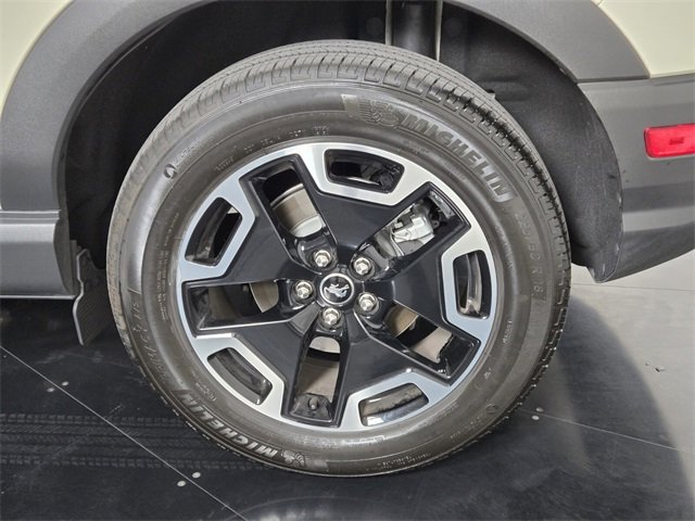 Used 2024 Ford Bronco Sport Outer Banks w/ Tech Package image 11