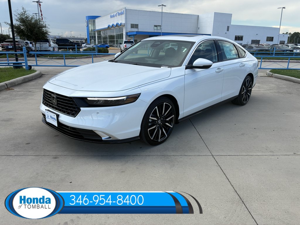 New 2026 Honda Accord Hybrid Touring image 3