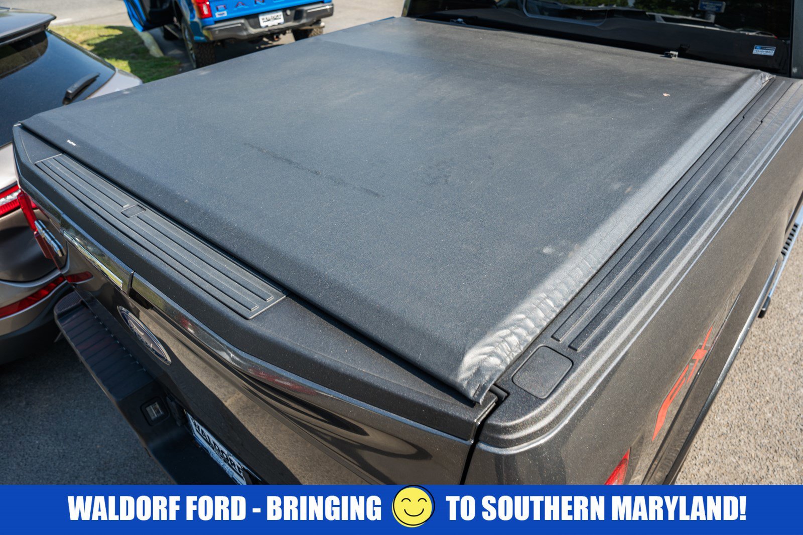 Used 2017 Ford F150 Lariat w/ Equipment Group 502A Luxury AWD/4WD image 8