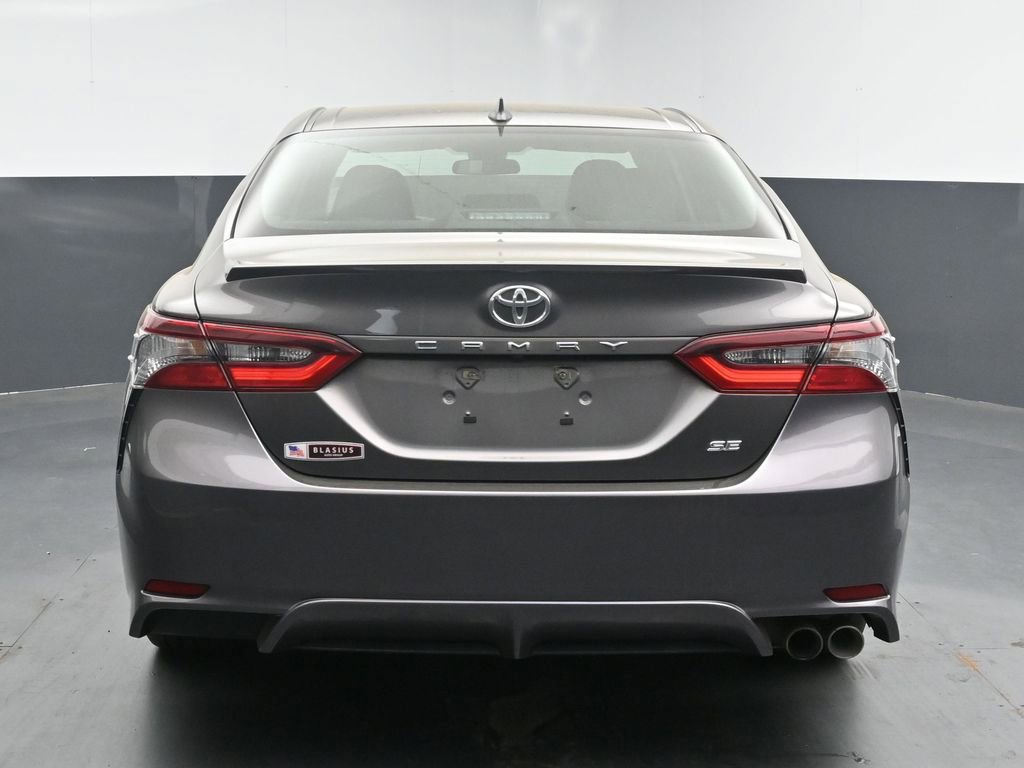 Used 2024 Toyota Camry SE FWD image 7