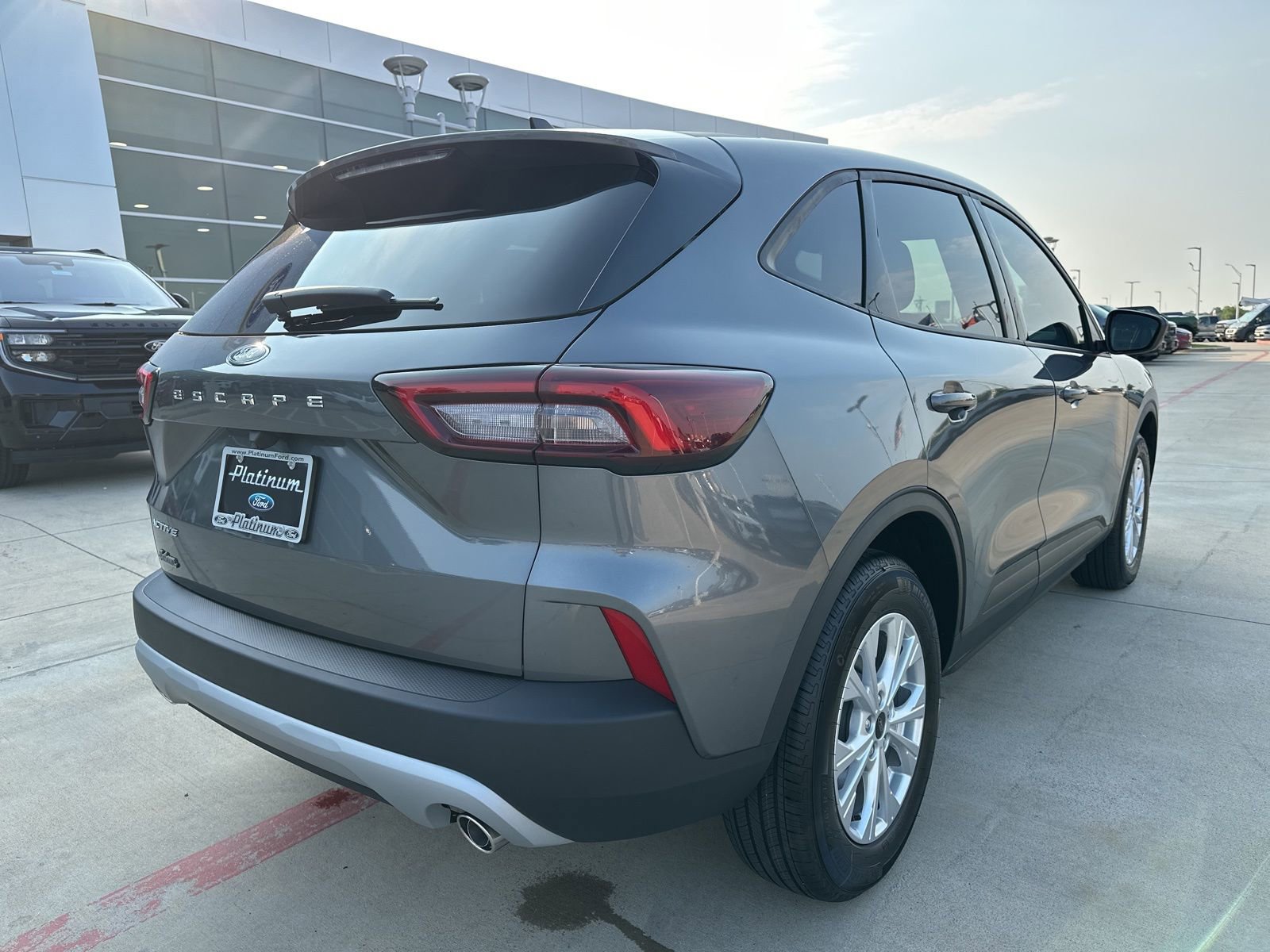 Used 2025 Ford Escape Active FWD image 27