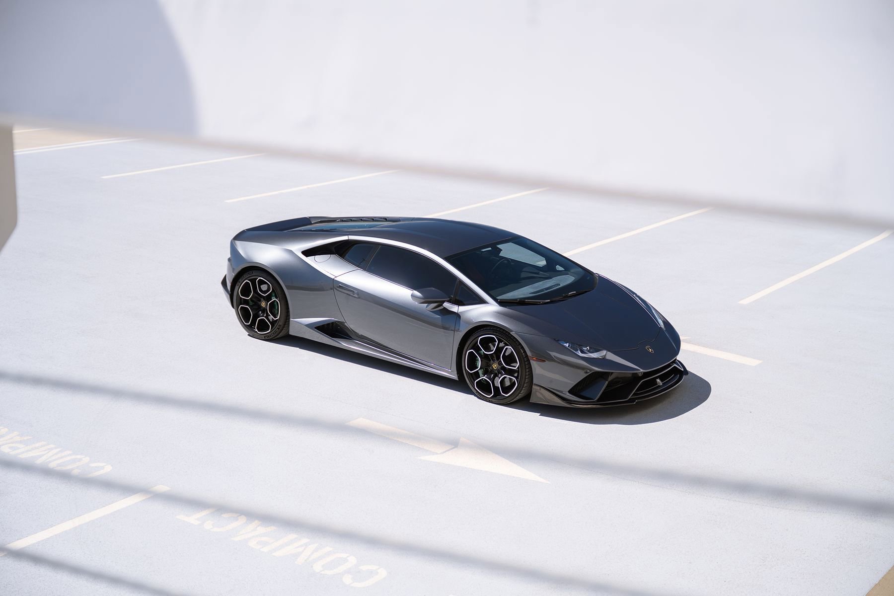 Used 2015 Lamborghini Huracan LP 610-4 image 40