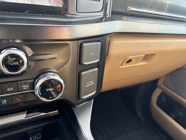 Certified 2024 Ford F250 Lariat w/ Lariat Ultimate Package image 32
