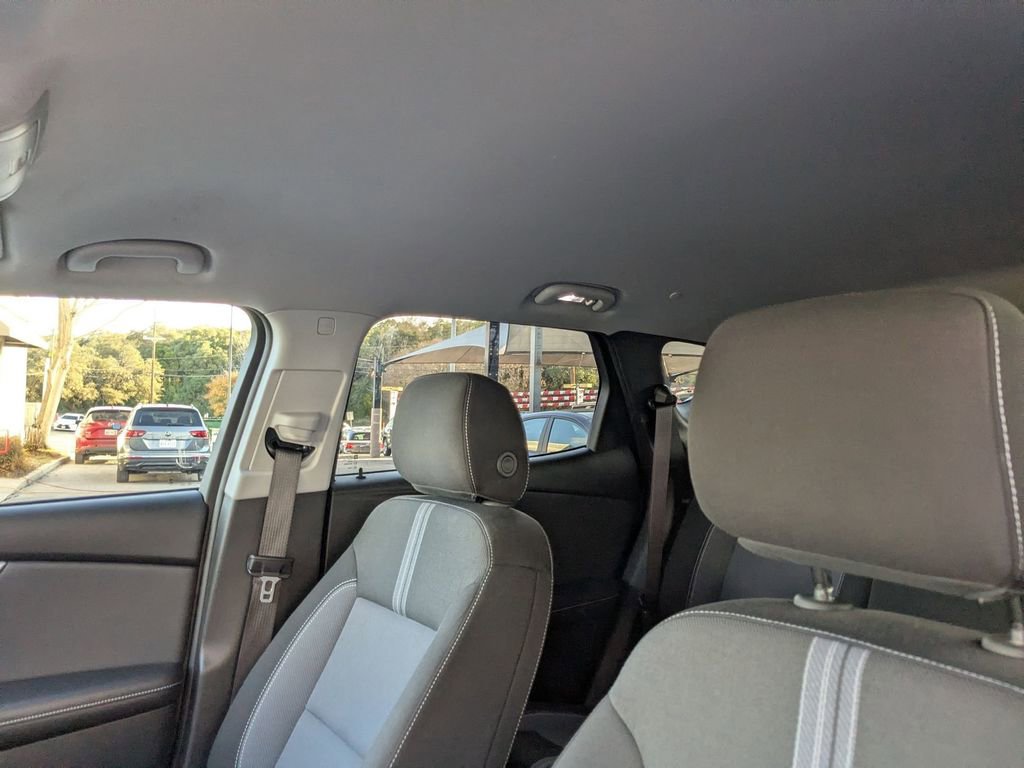 Used 2025 Chevrolet Blazer LT image 23