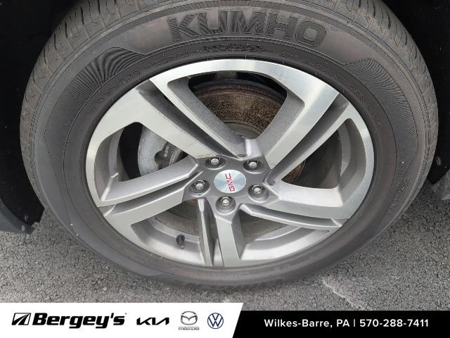 Used 2019 GMC Terrain SLT w/ Preferred Package AWD/4WD image 10