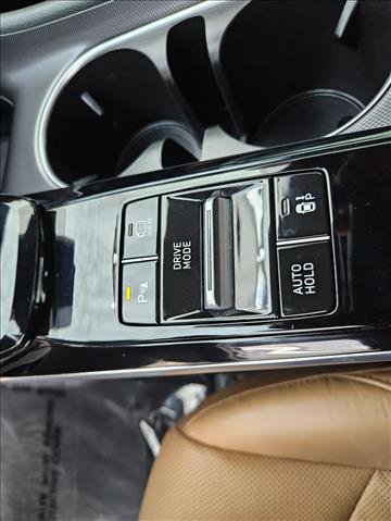 Used 2020 Hyundai Sonata Limited FWD image 26