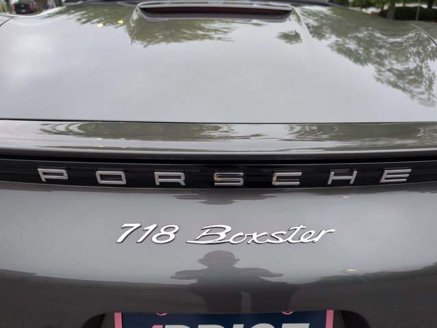 Used 2019 Porsche 718 Boxster RWD image 19