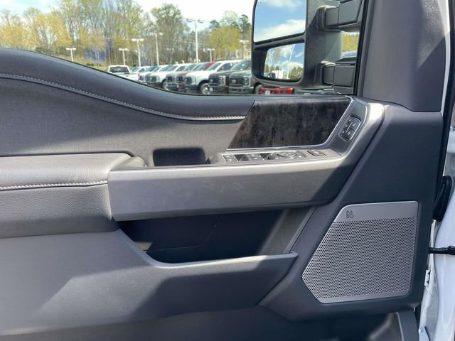 New 2026 Ford F250 Lariat w/ Black Appearance Package image 13