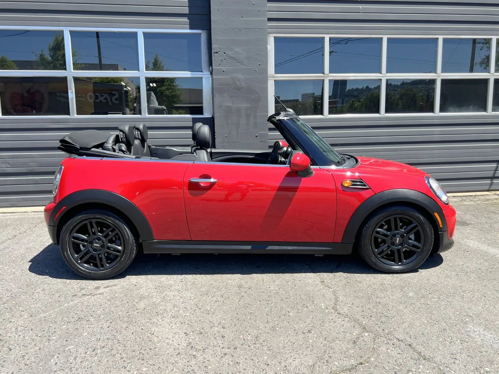 Used 2013 MINI Cooper Convertible FWD image 7