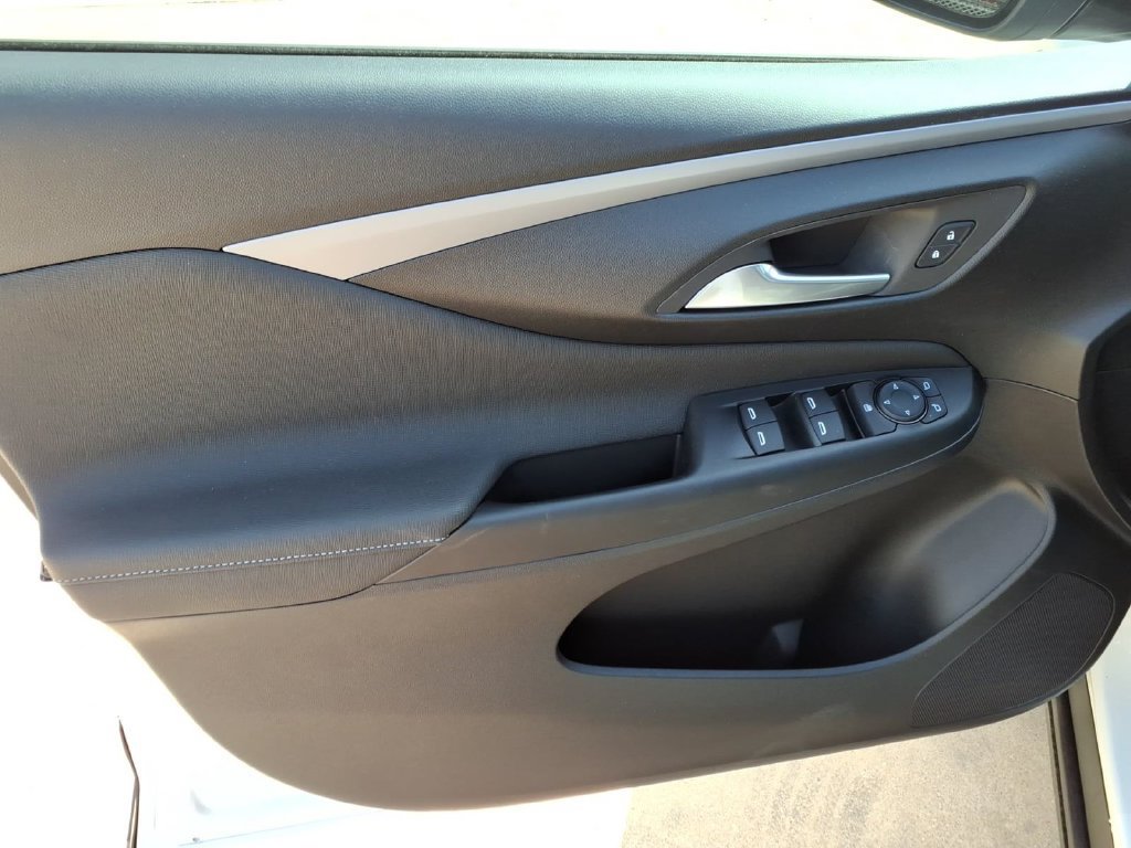 New 2026 Buick Envista Preferred FWD image 14