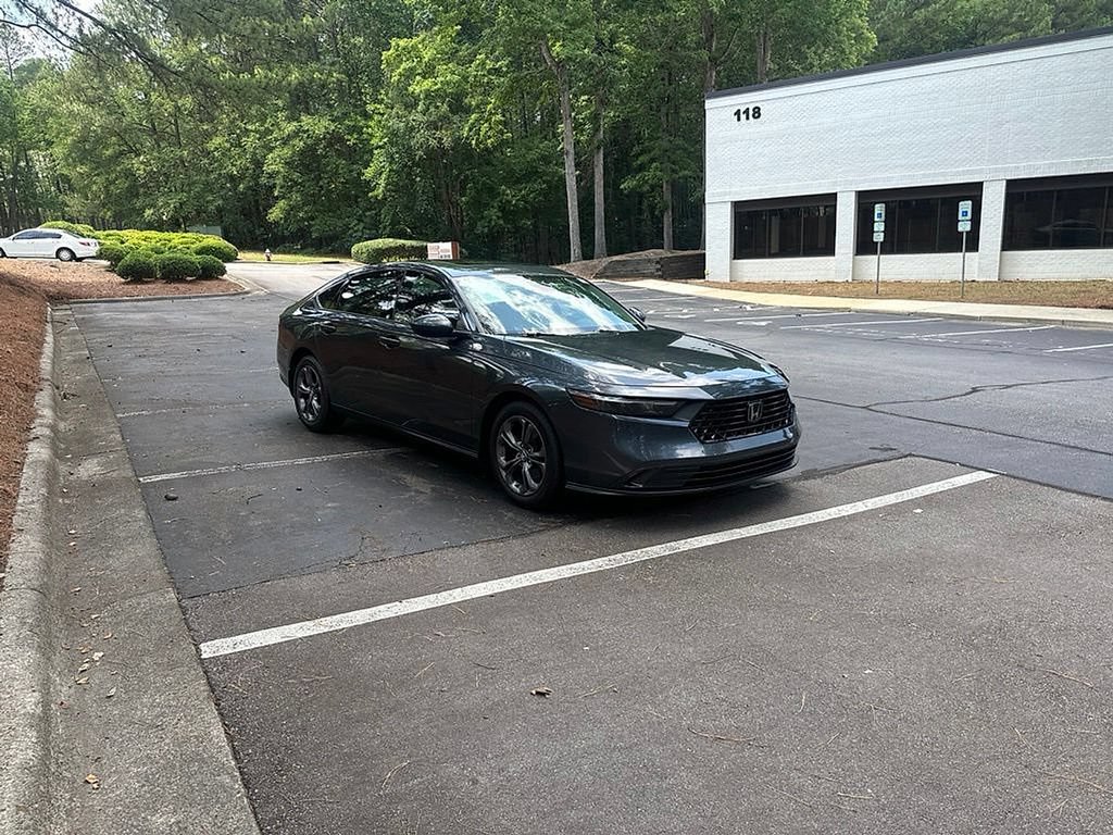 Used 2024 Honda Accord EX image 21