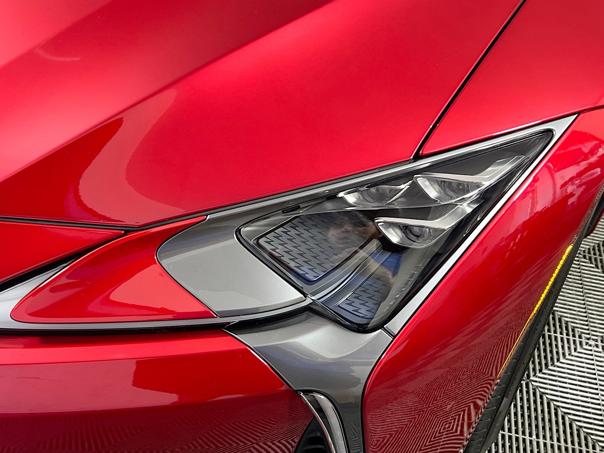 Used 2020 Lexus LC 500 Coupe w/ Performance Package image 11