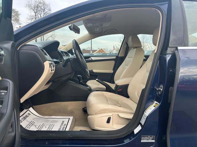 Used 2014 Volkswagen Jetta SE FWD image 10