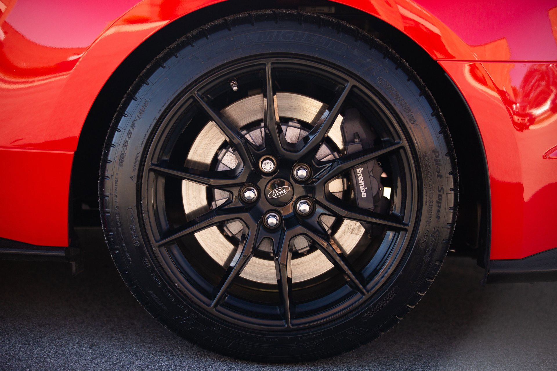 Used 2017 Ford Mustang Shelby GT350 w/ Electronics Package image 14