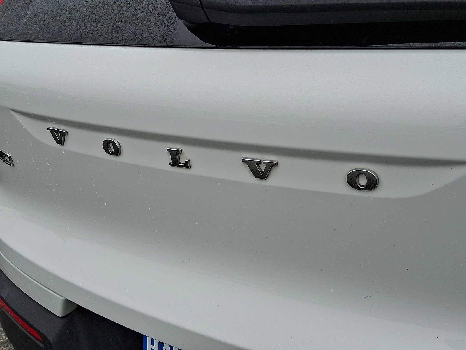 Used 2020 Volvo XC40 T5 Momentum image 29