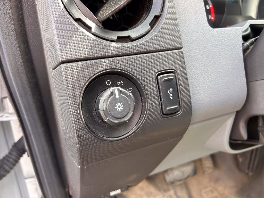 Used 2012 Ford F250 XL w/ PWR Equipment Group AWD/4WD image 11