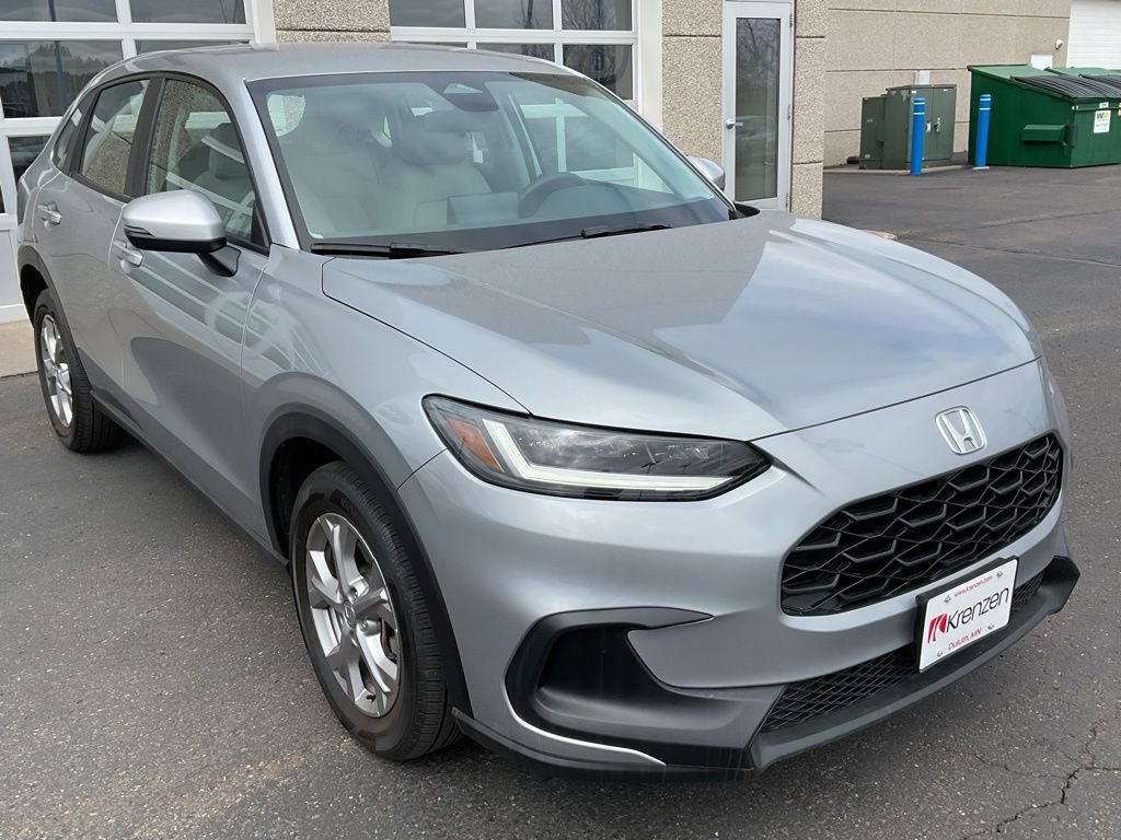 Used 2024 Honda HR-V LX image 3