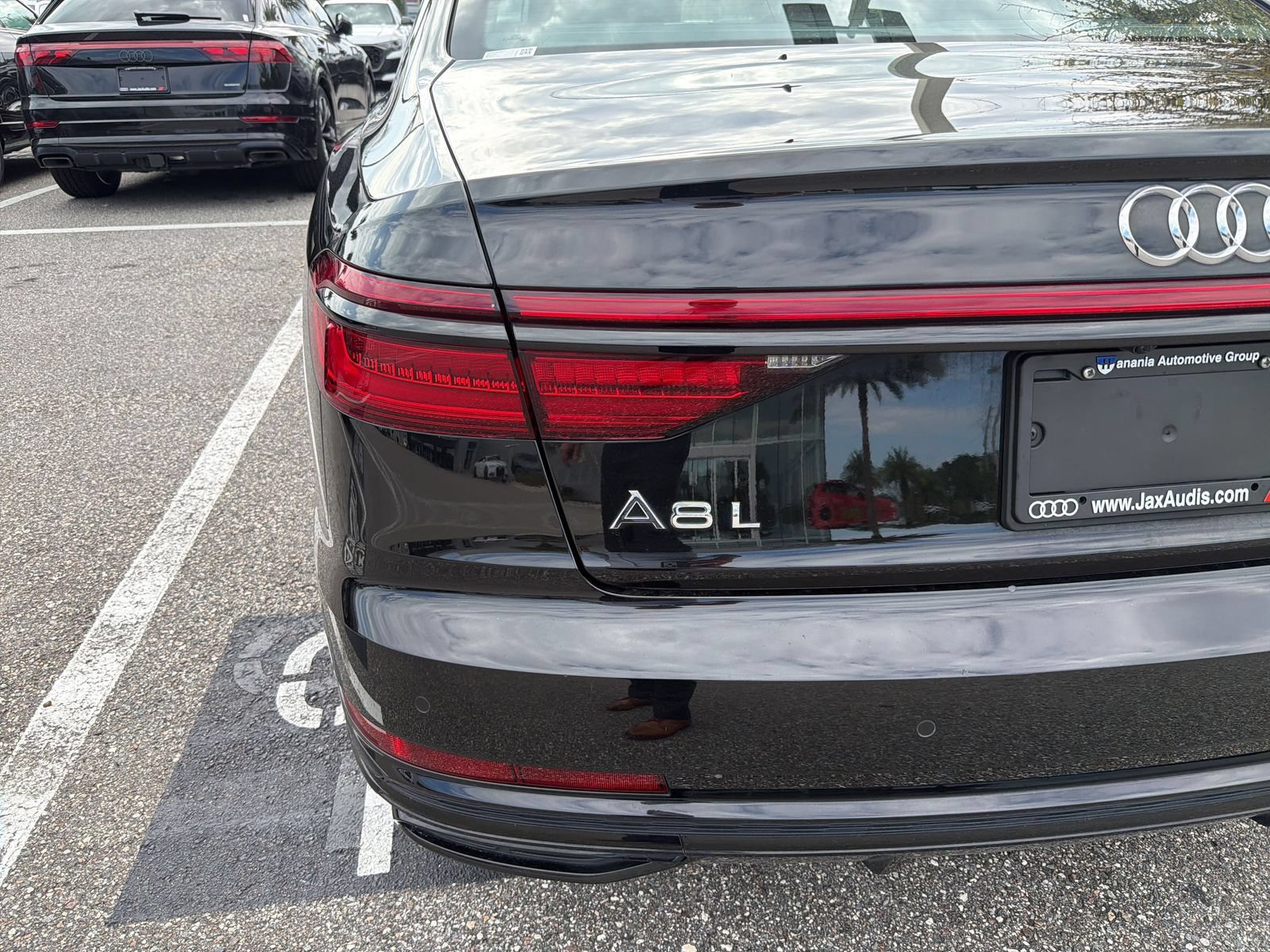 Used 2021 Audi A8 L 3.0T w/ Executive Plus Package AWD/4WD image 9