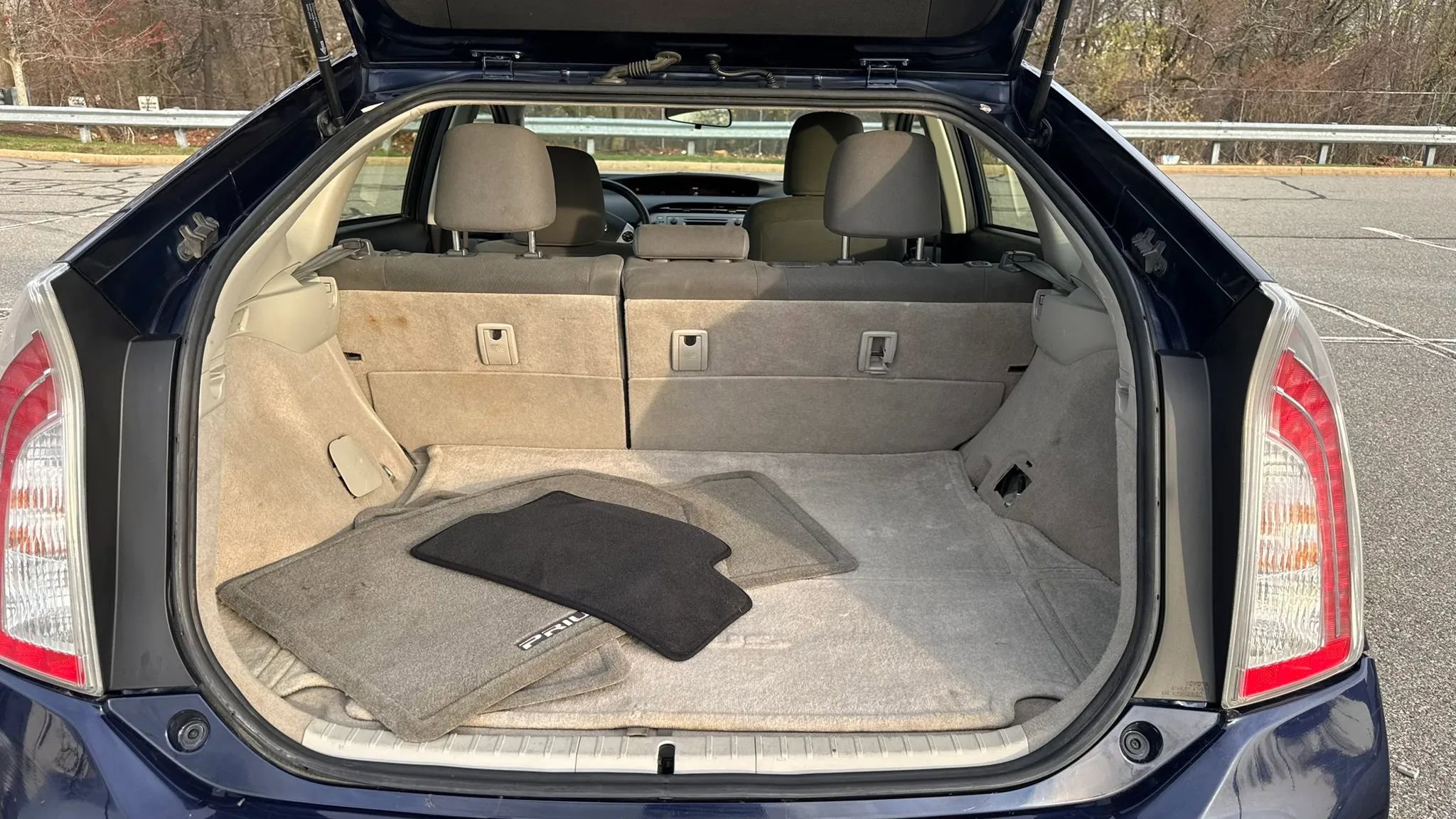 Used 2014 Toyota Prius Three FWD image 22