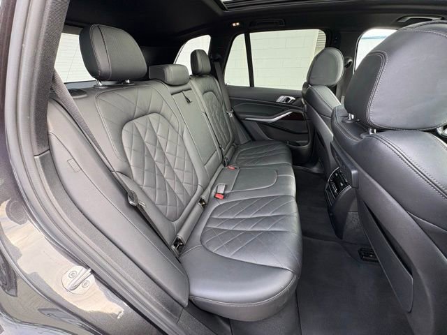 Used 2023 BMW X5 xDrive45e w/ Climate Comfort Package image 33