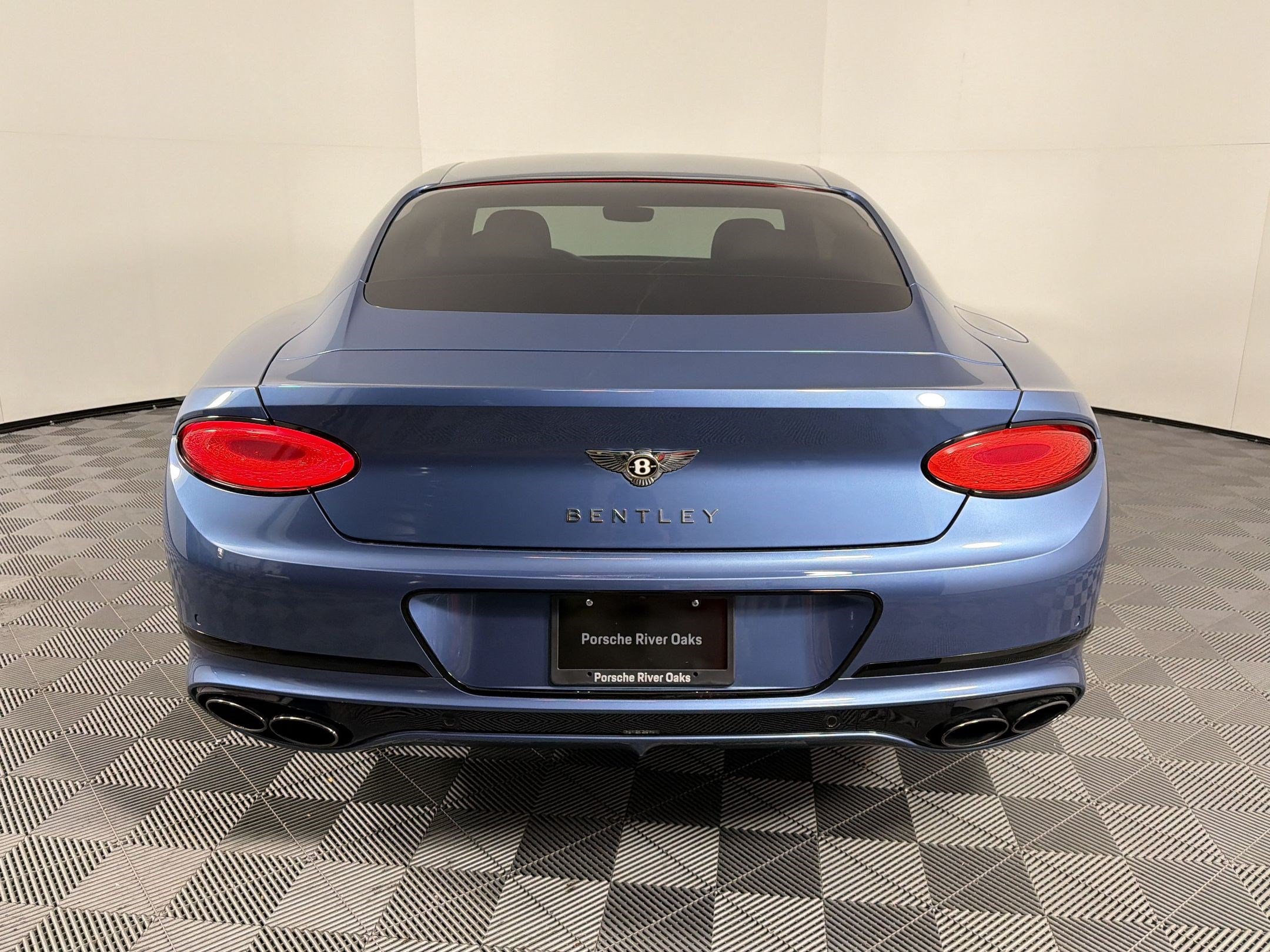 Used 2020 Bentley Continental GT V8 First Edition AWD/4WD image 10