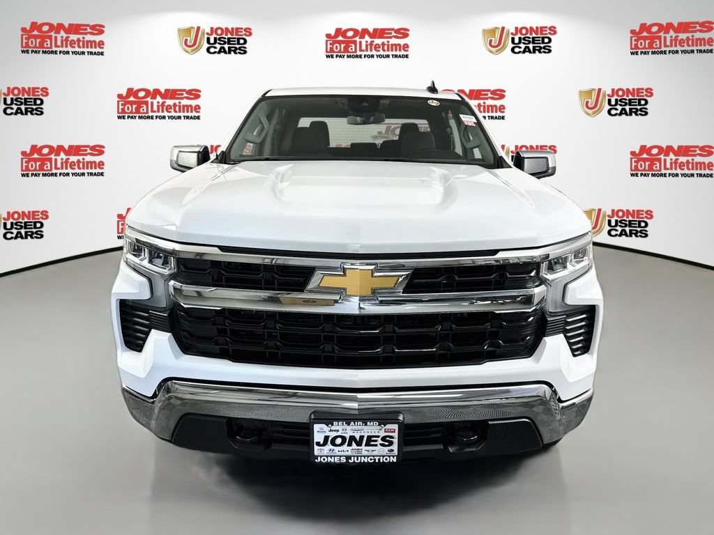 Used 2024 Chevrolet Silverado 1500 LT AWD/4WD image 10