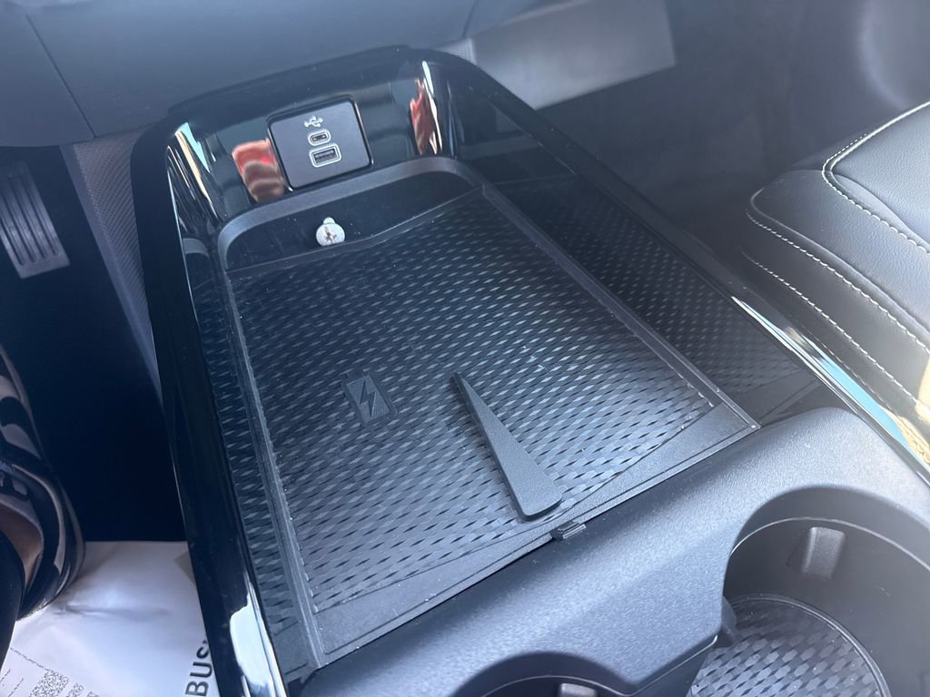 Used 2025 Ford Mustang Mach-E GT image 34