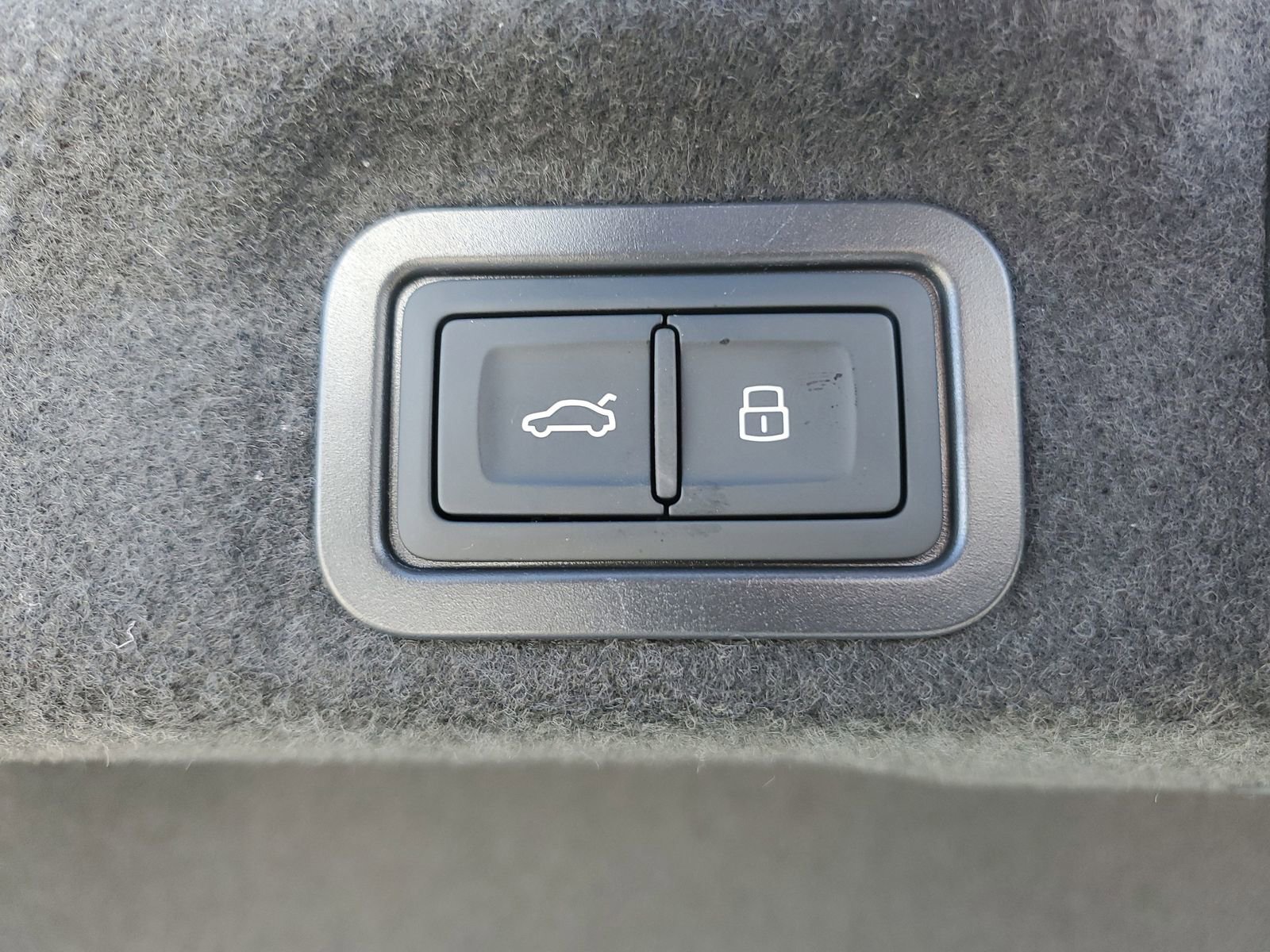 New 2026 Audi A6 Premium Plus image 10