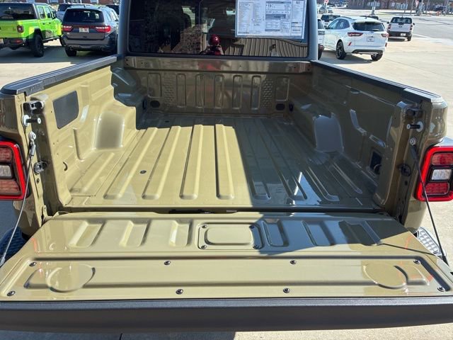 New 2026 Jeep Gladiator Sport AWD/4WD image 14
