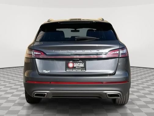 Used 2022 Lincoln Nautilus Reserve AWD/4WD image 4