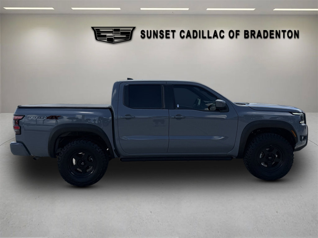 Used 2025 Nissan Frontier PRO-4X AWD/4WD image 2