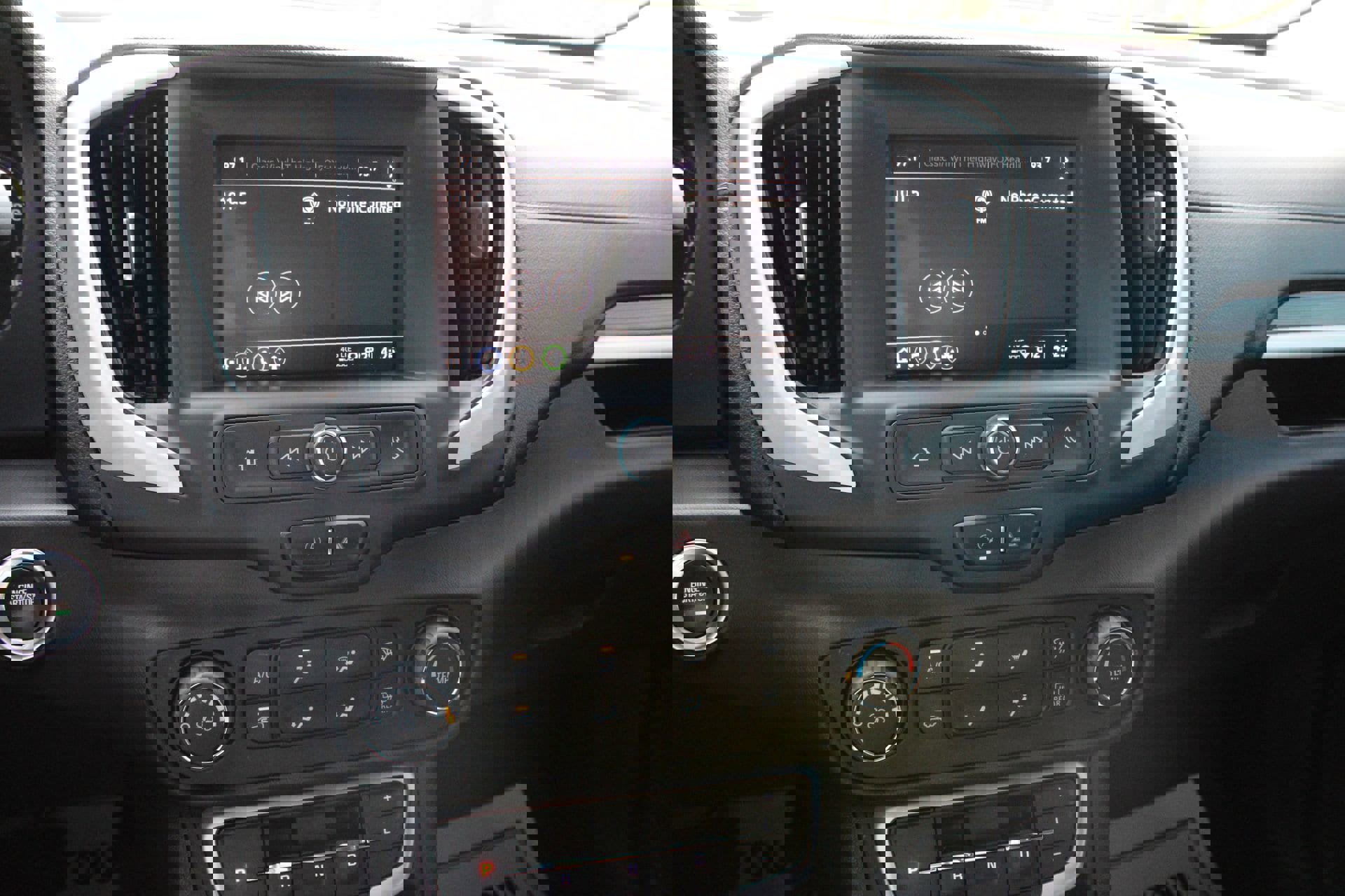 Used 2022 GMC Terrain SLE FWD image 33