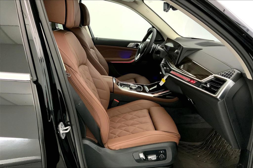 New 2026 BMW X7 xDrive40i image 7