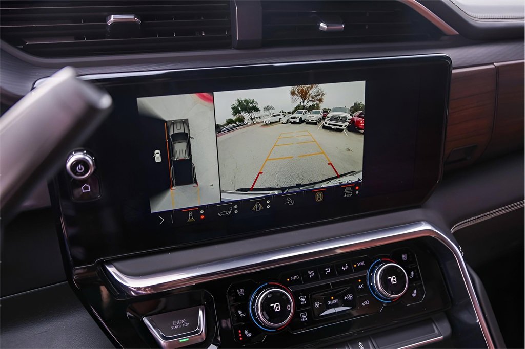 Used 2024 GMC Sierra 3500 Denali Ultimate image 17