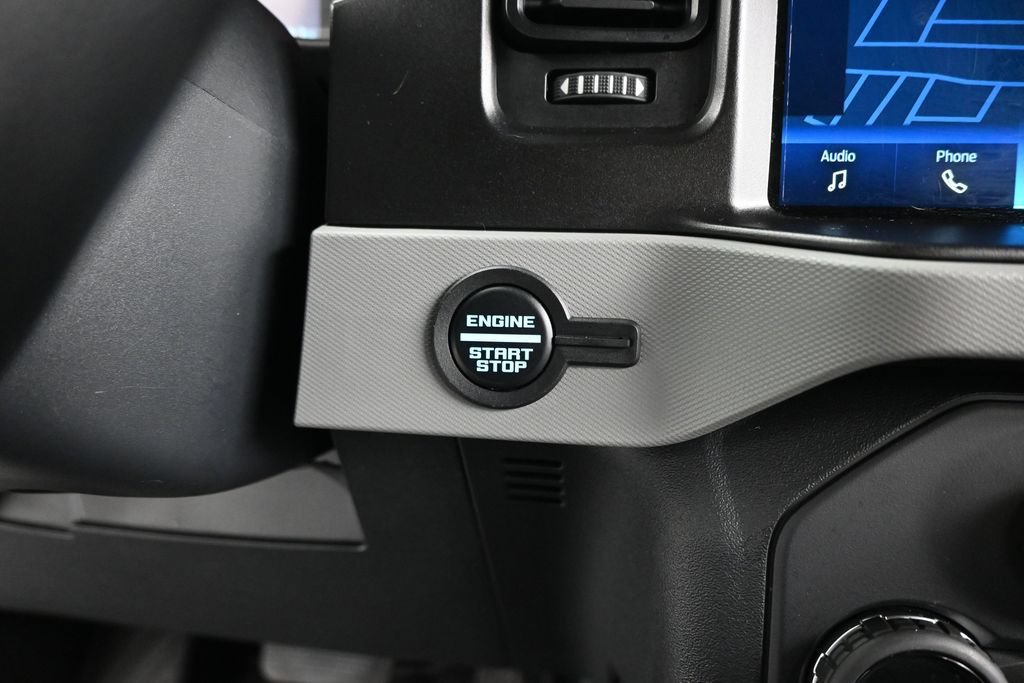 Certified 2023 Ford Bronco Badlands w/ Sasquatch Package AWD/4WD image 16