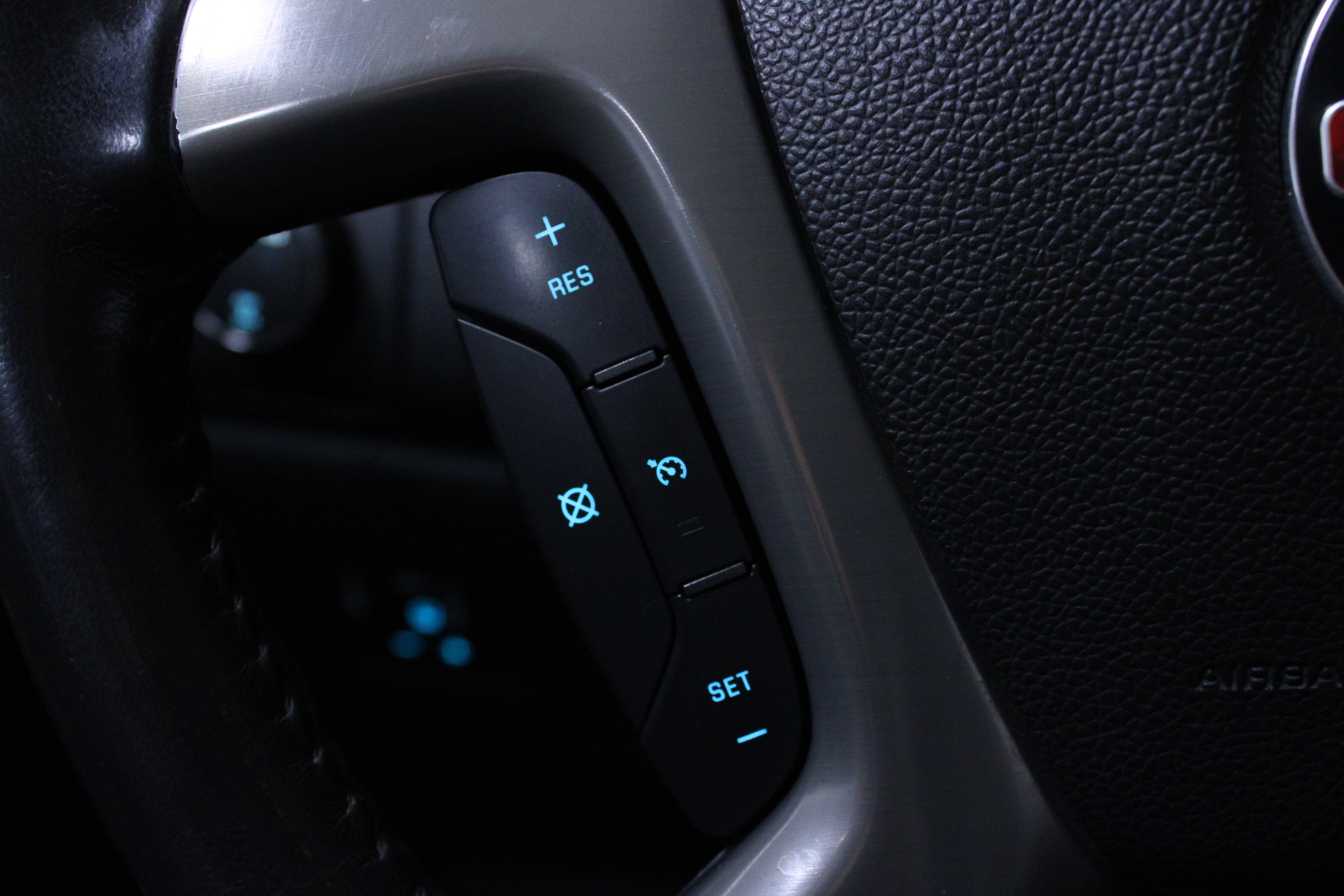 Used 2011 GMC Sierra 2500 SLT w/ Entertainment Package image 21