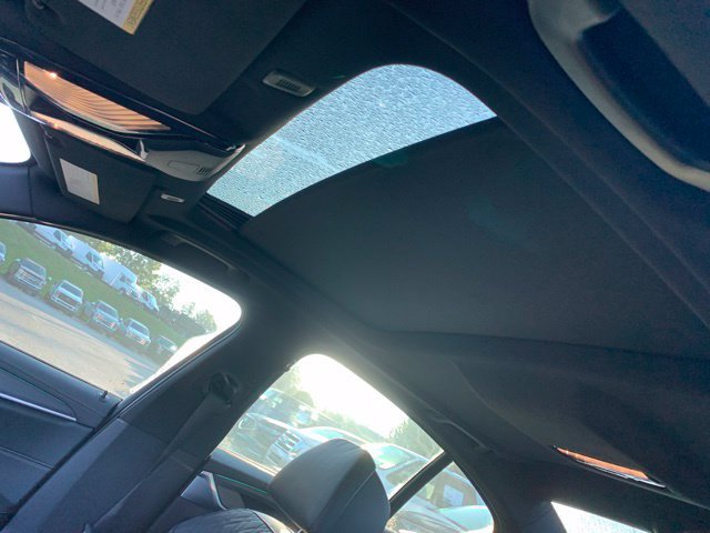 Used 2021 BMW 540i w/ M Sport Package RWD image 36