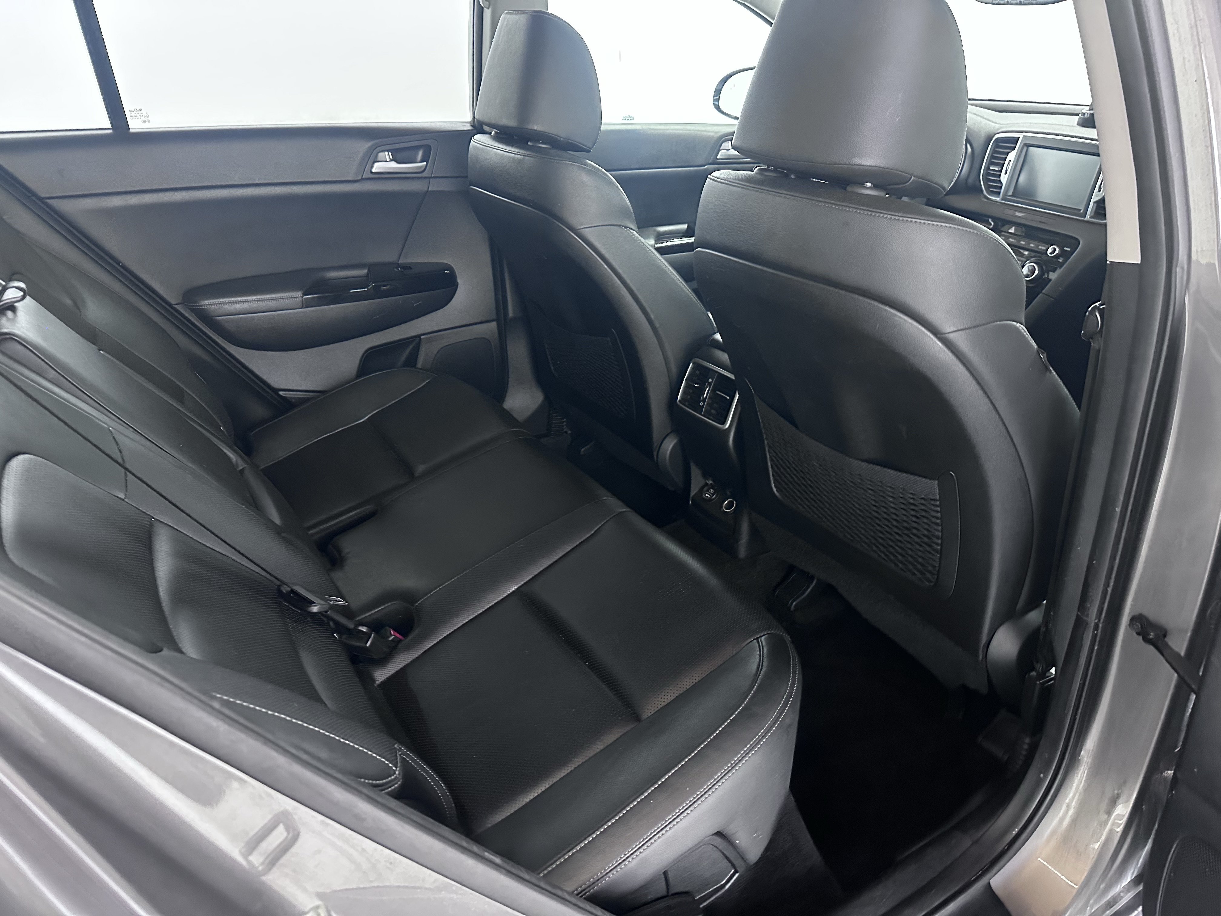 Used 2018 Kia Sportage EX w/ EX Technology Package FWD image 31