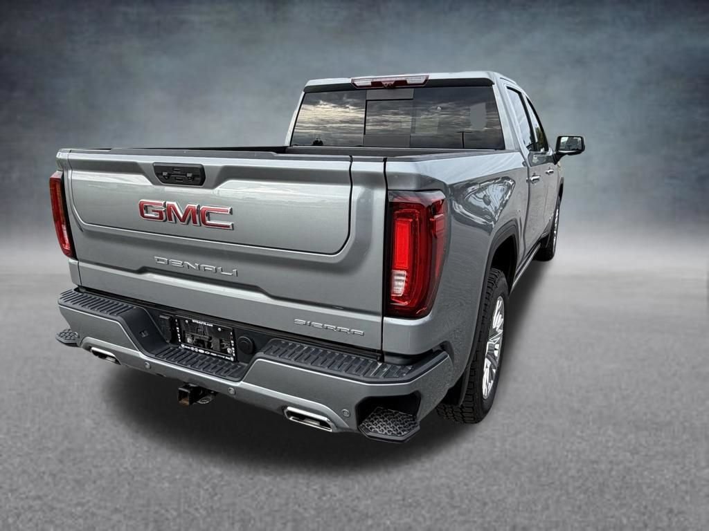 Used 2025 GMC Sierra 1500 Denali w/ Technology Package AWD/4WD image 5