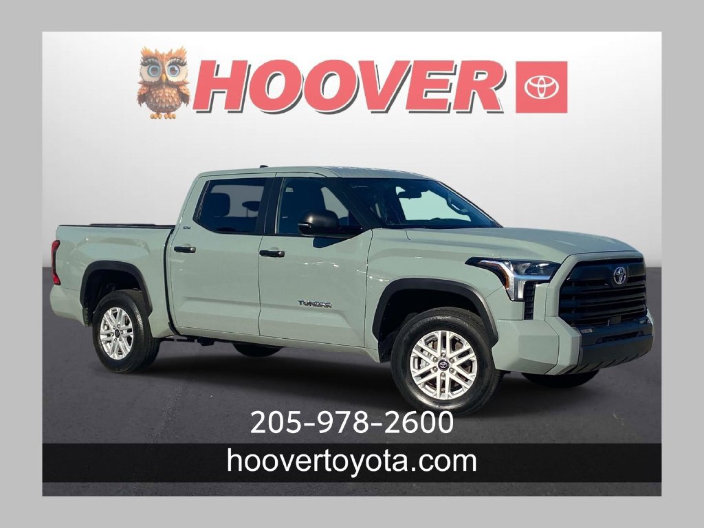 Used 2026 Toyota Tundra SR5 w/ SR5 Convenience Package AWD/4WD image 1
