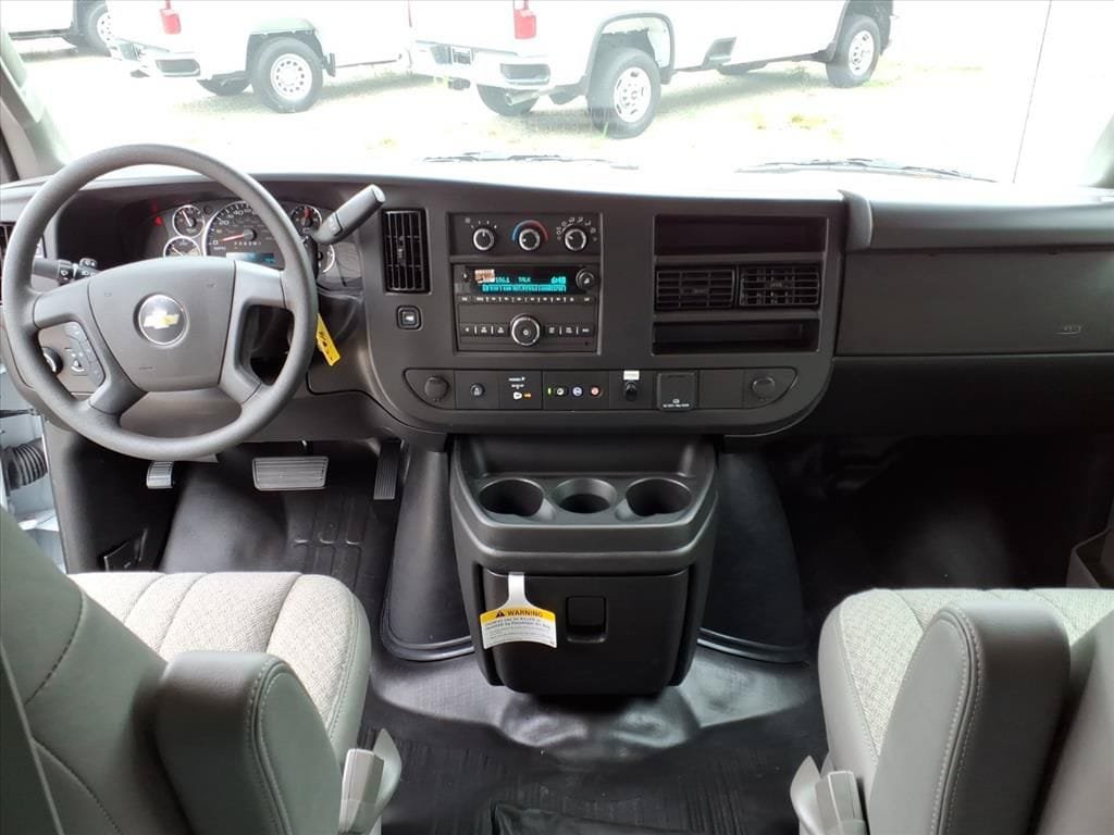 New 2025 Chevrolet Express 3500 w/ Power Convenience Package RWD image 18
