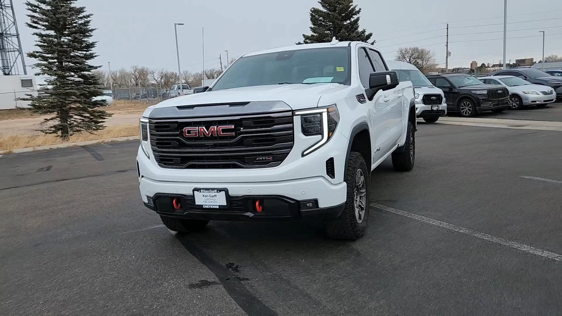 Used 2024 GMC Sierra 1500 AT4 w/ AT4 Preferred Package image 4