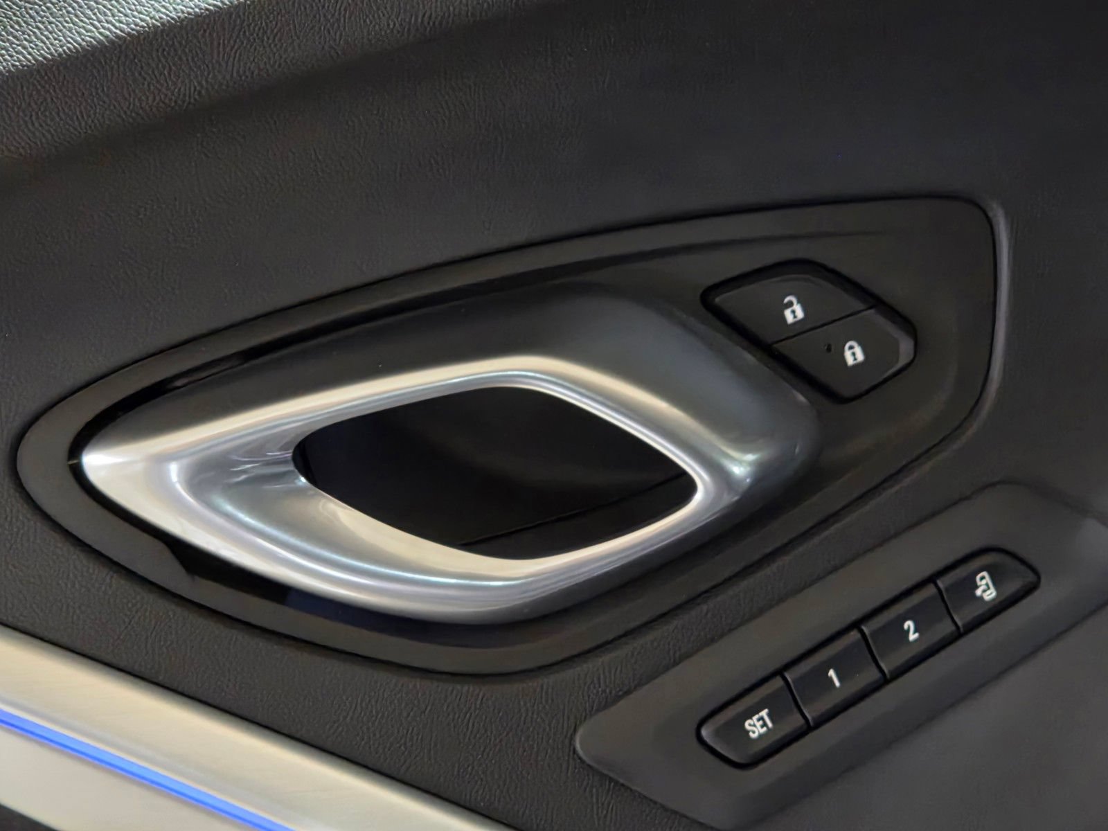Used 2022 Chevrolet Camaro ZL1 RWD image 20