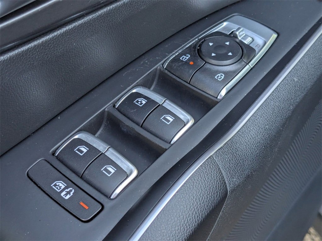 Used 2024 Kia Sorento S image 15