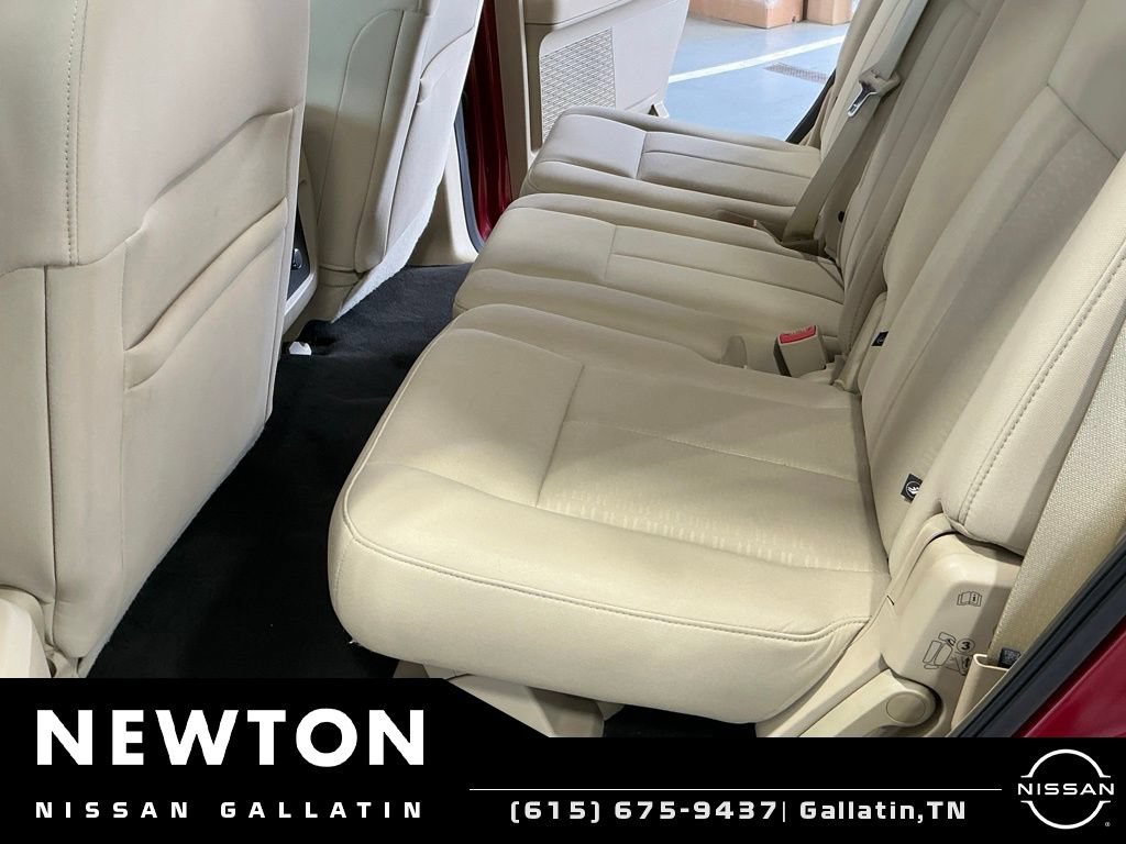 Used 2017 Ford Expedition XLT RWD image 13