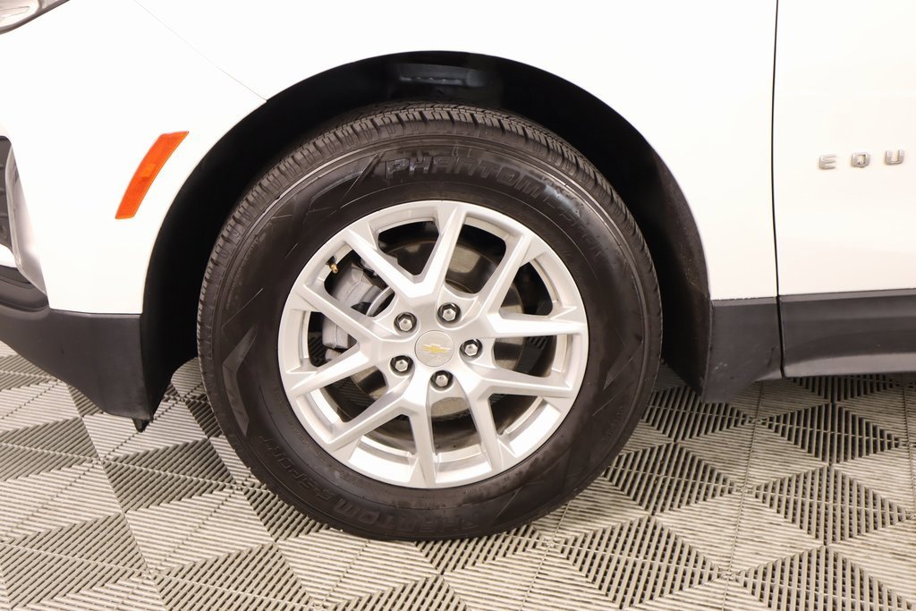 Used 2024 Chevrolet Equinox LT image 17