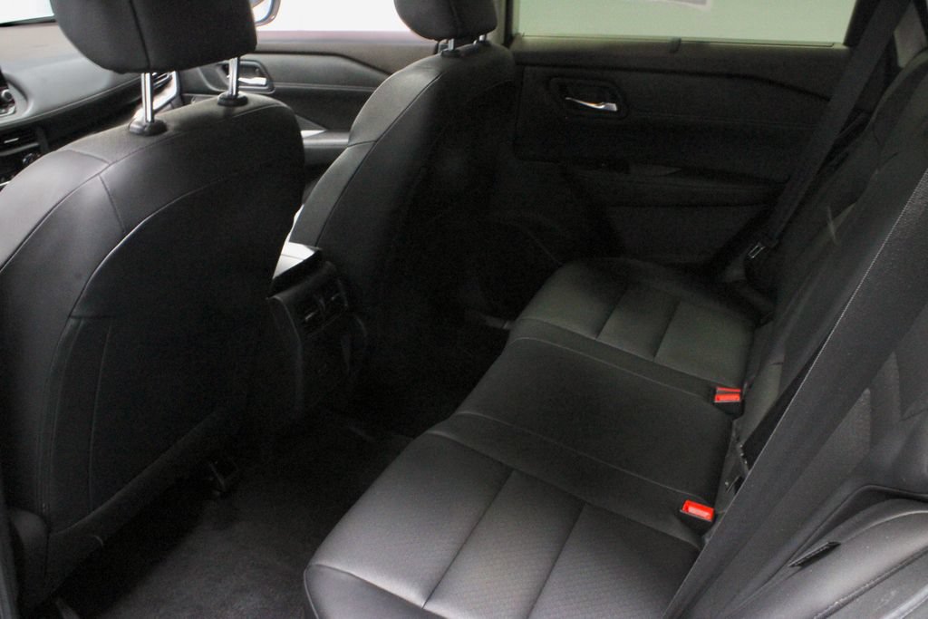 Certified 2023 Nissan Rogue SV w/ SV Premium B Package AWD/4WD image 21