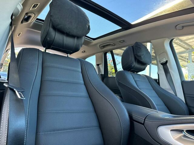 New 2026 Mercedes-Benz GLS 450 4MATIC image 18