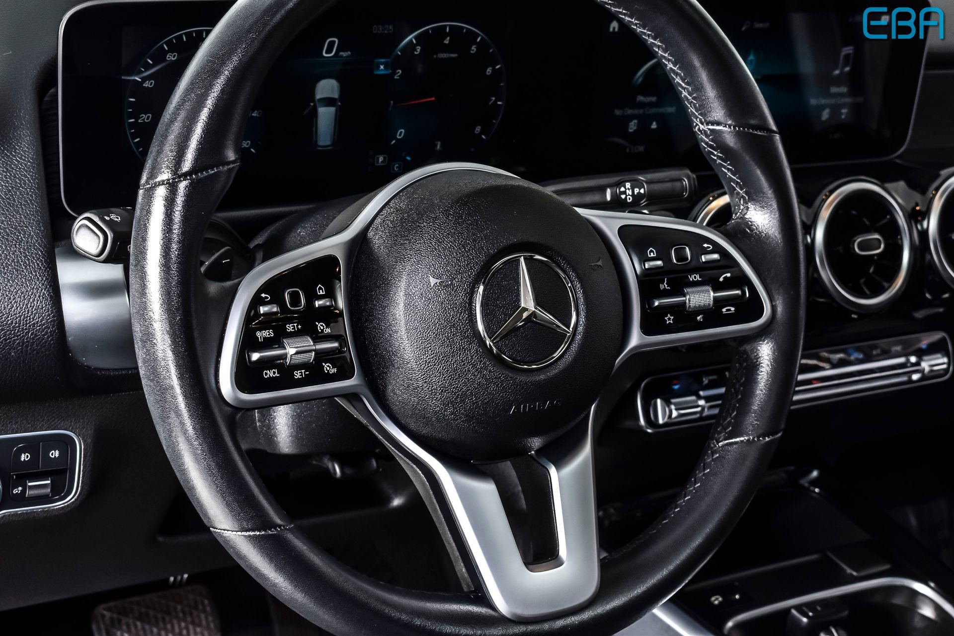 Used 2020 Mercedes-Benz GLB 250 4MATIC image 18