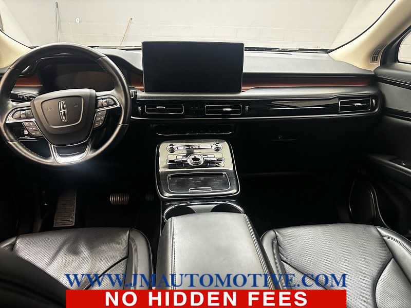 Used 2022 Lincoln Nautilus Reserve AWD/4WD image 36